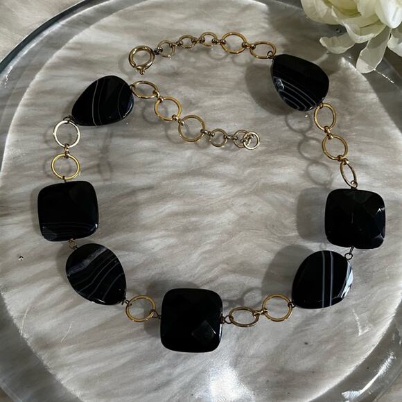 NEW Technibond Onyx Stone Varigated Bead Gold Circular Clasp Statement Necklace - Picture 5 of 15